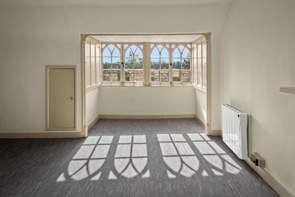 Pelician Suite Room 8