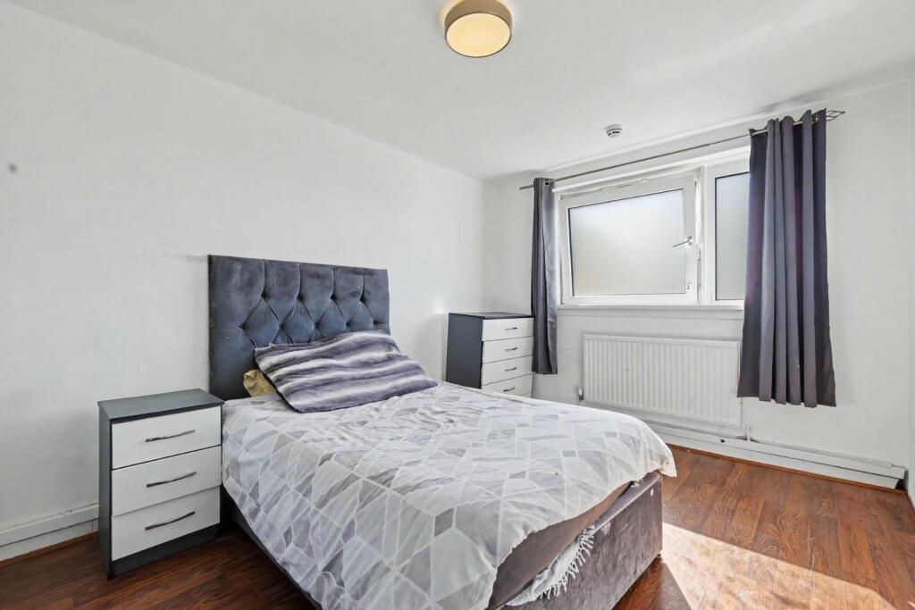 Apartment in London - View 3