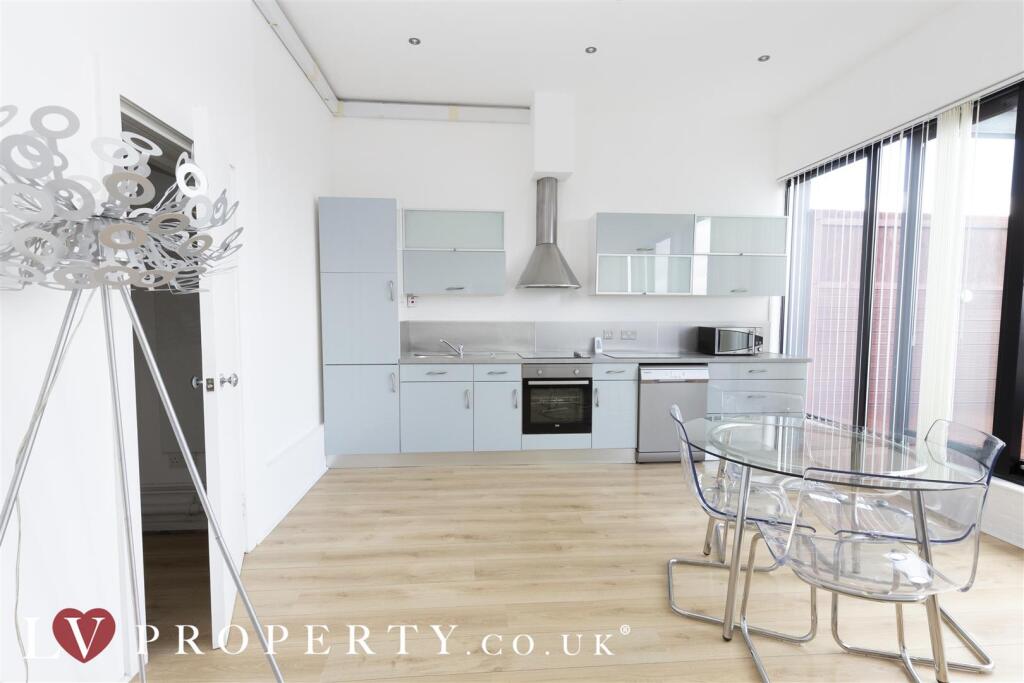 Apartment in Birmingham - View 3