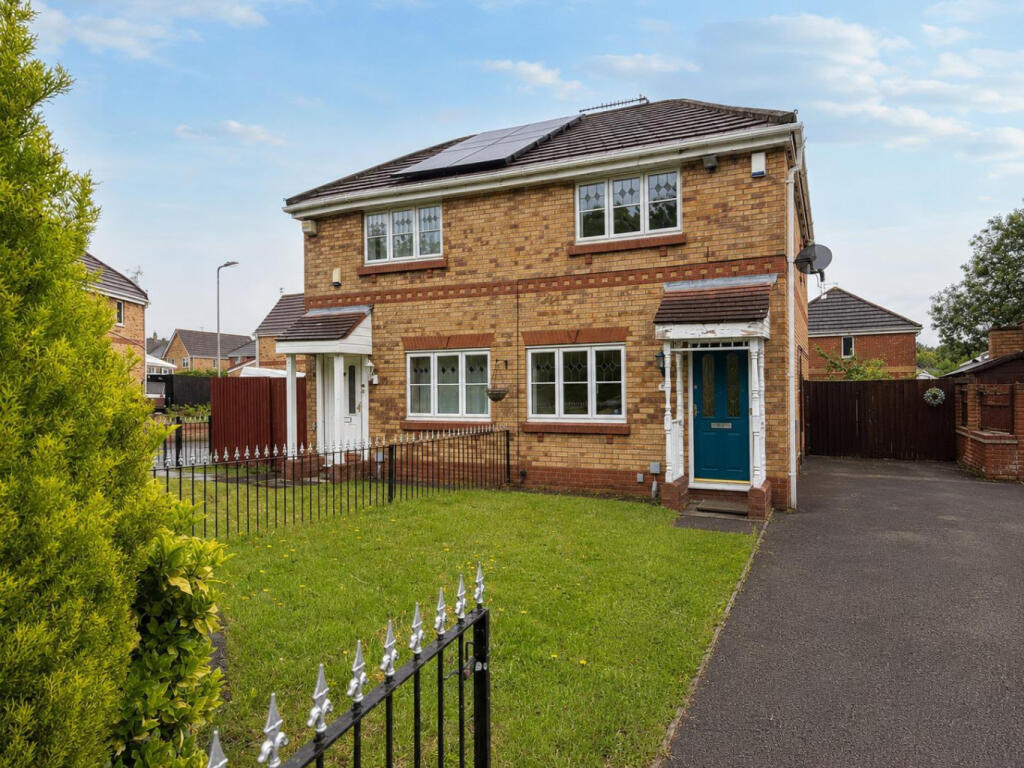 Main image of property: Altcross Road, Liverpool, Merseyside, L11 4UP