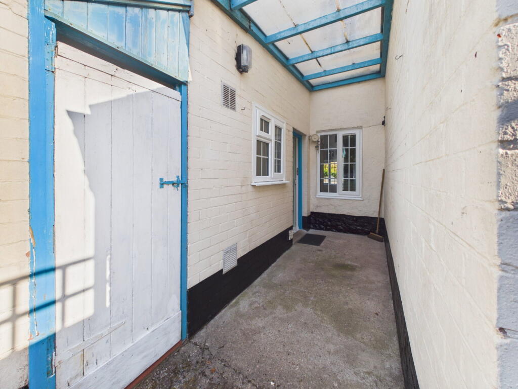 House in East Devon, Newton Poppleford and Harpford - More