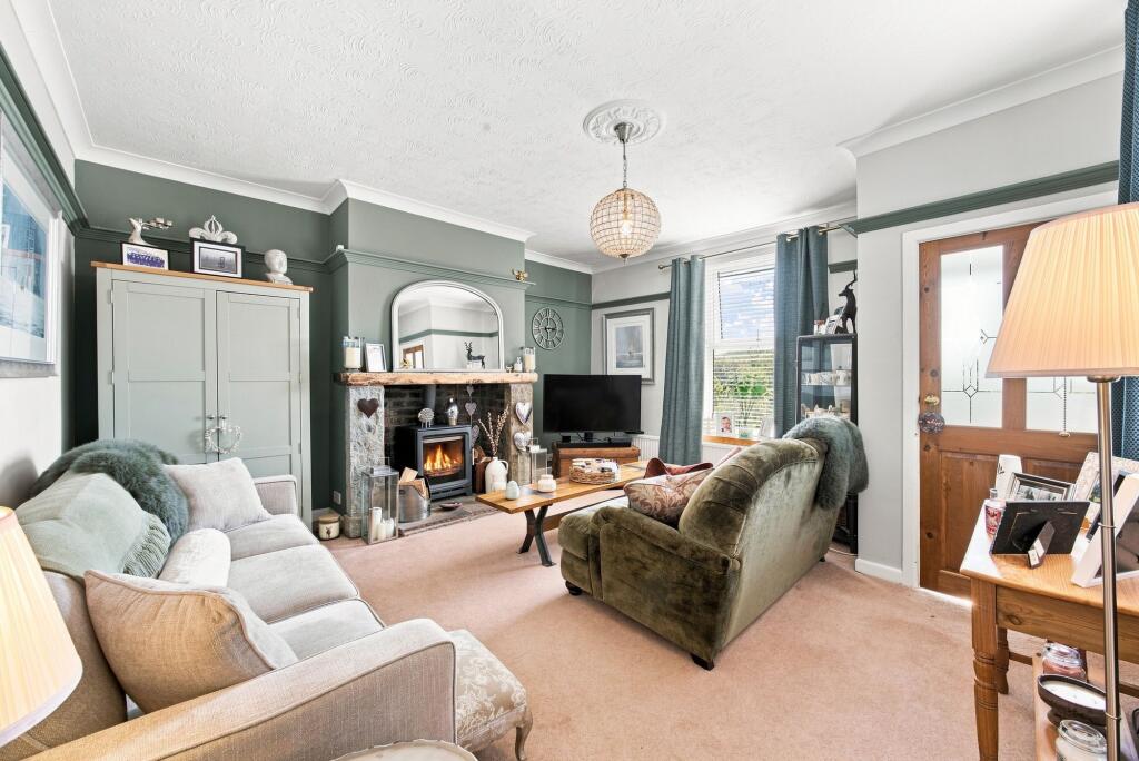 House in Burnley, Dunnockshaw - View 2