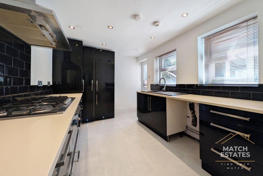 House in Folkestone, Lynwood - View 4