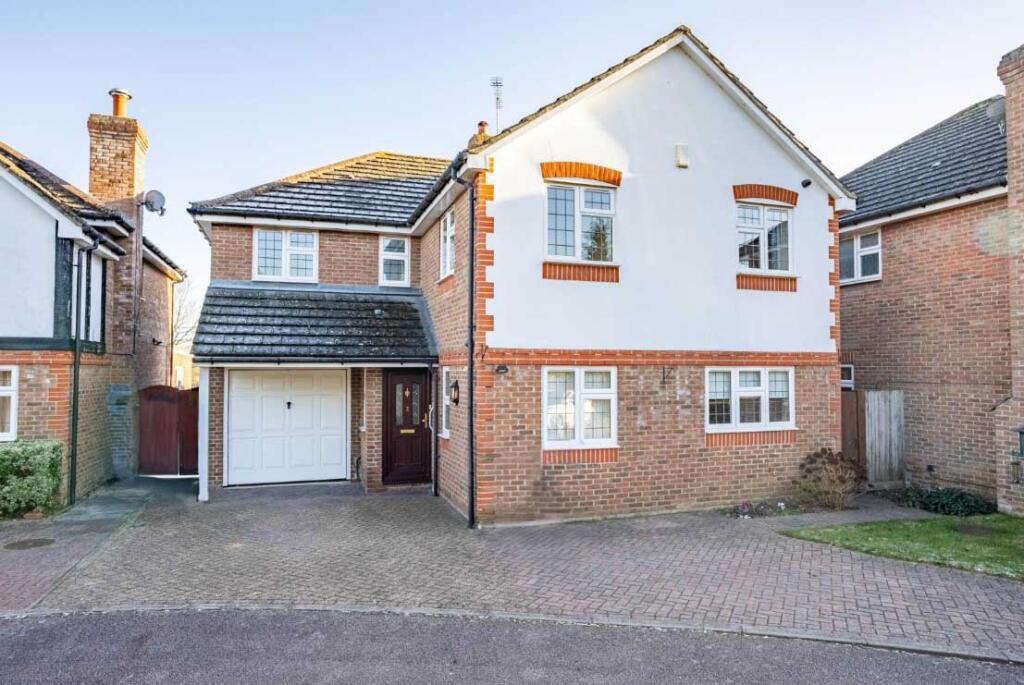 Main image of property: Heyford End, Balmoral Close, Park Street, St. Albans, AL2