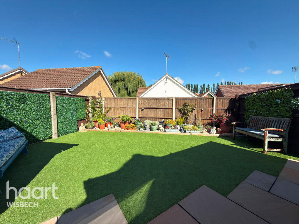 House in Fenland, Wisbech - More