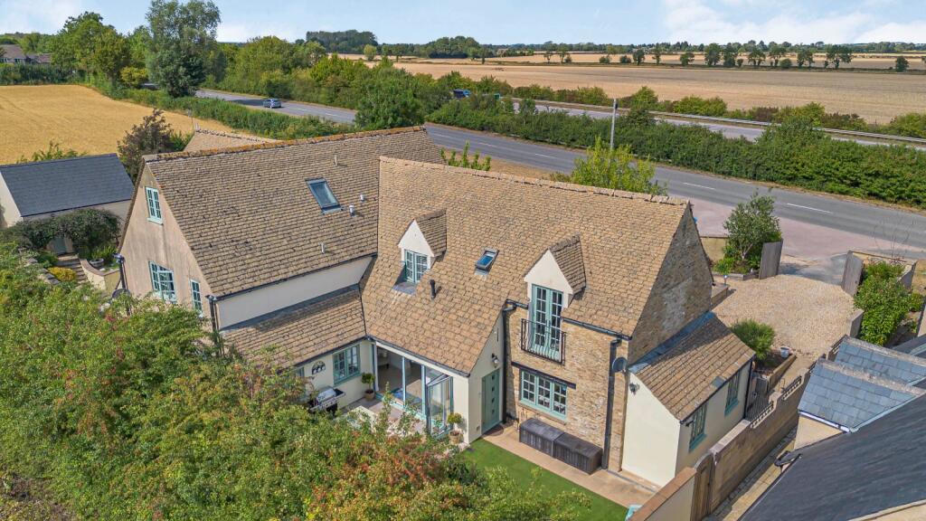 Main image of property: Cricklade Road, South Cerney, Cirencester, Gloucestershire, GL7