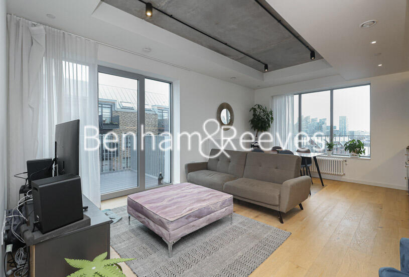 Main image of property: Goodluck Hope, Canning town, E14
