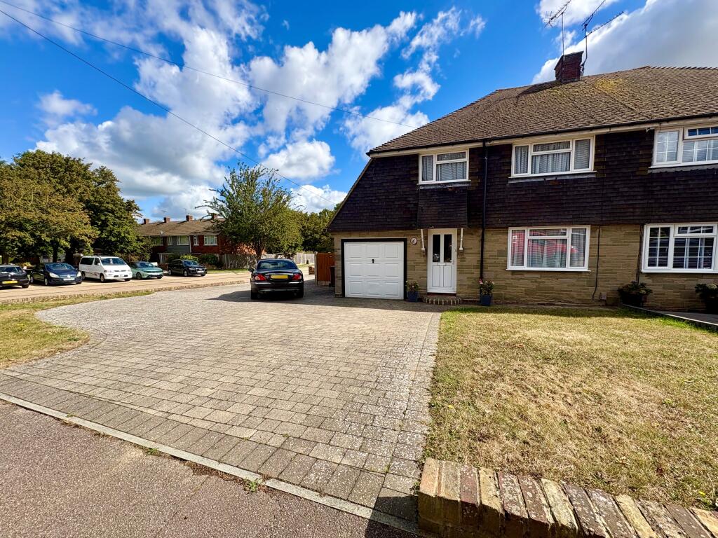 Main image of property: Sunningdale Drive, Rainham