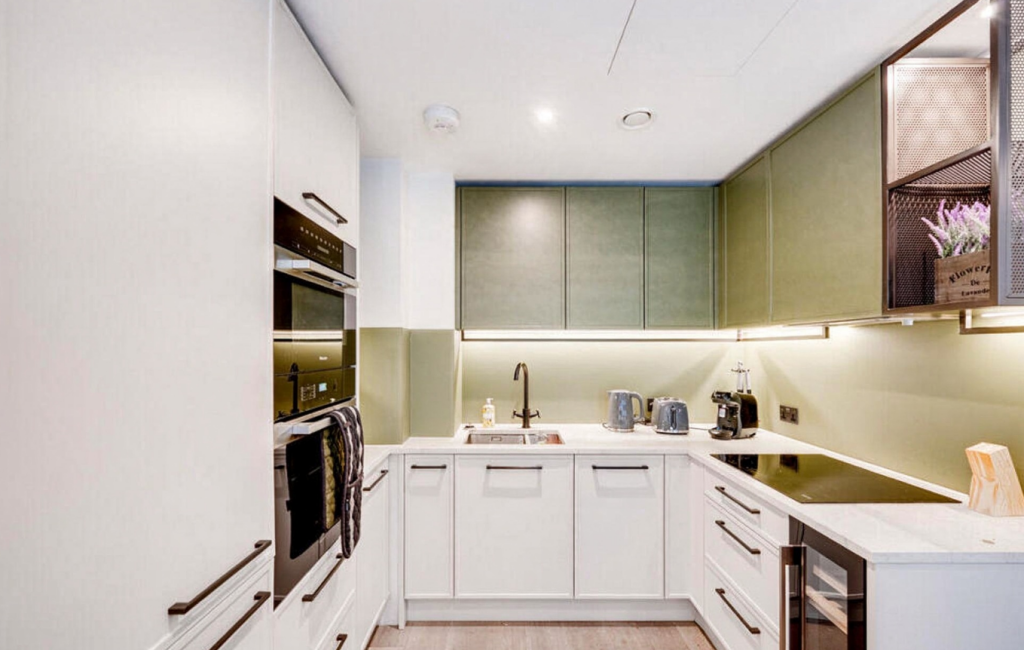 Apartment in London - View 4