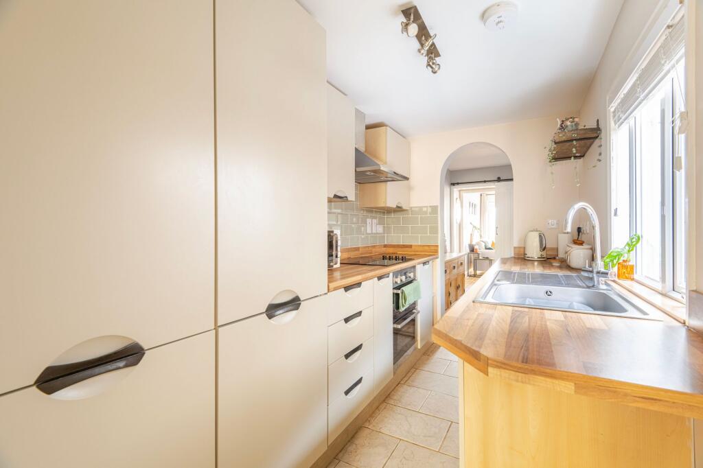 House in Great Yarmouth, Martham - More
