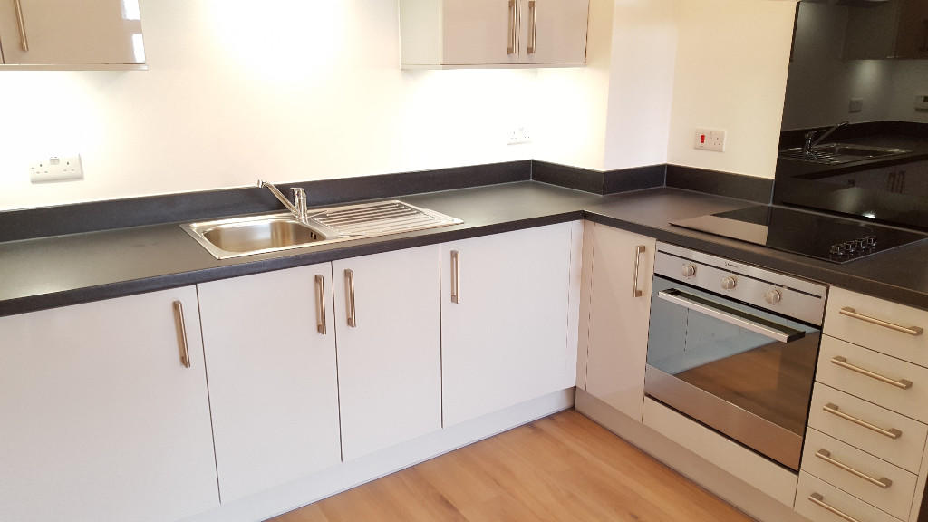 Main image of property: Millbrook Road East, Southampton, Hampshire, SO15