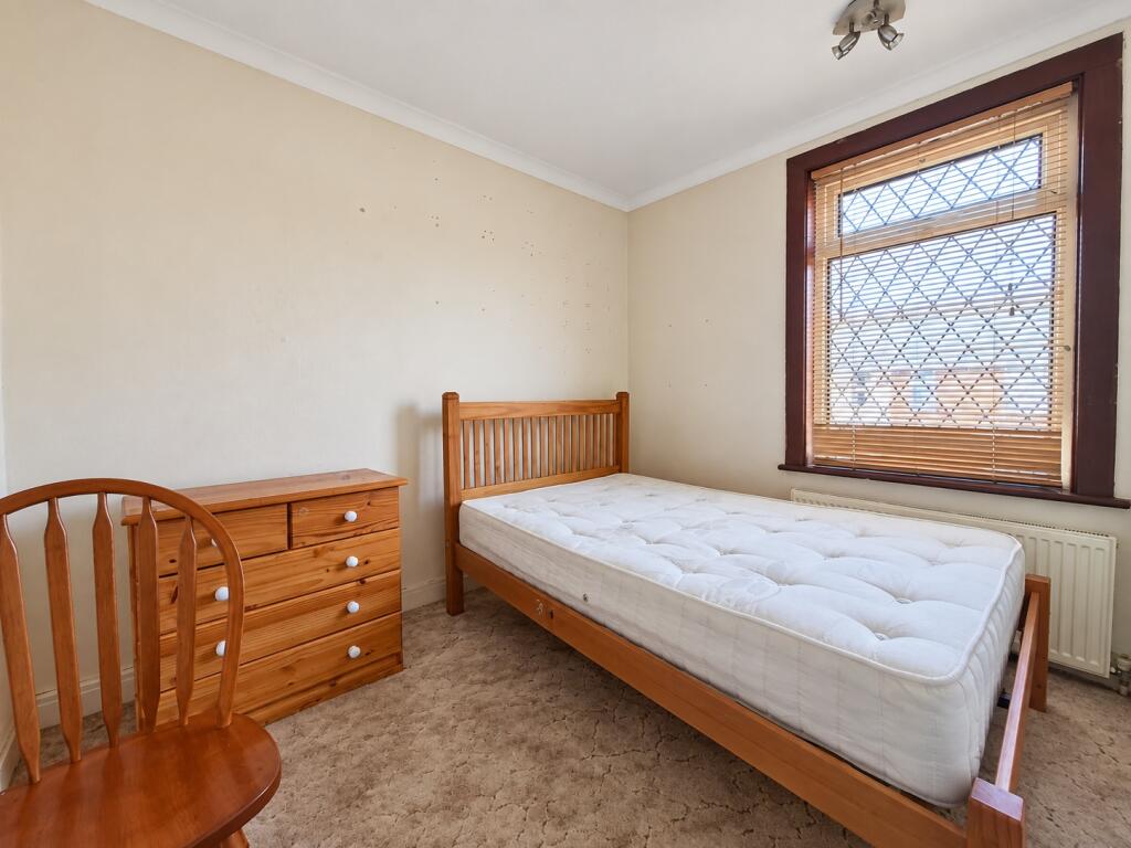 House in Swindon - View 5