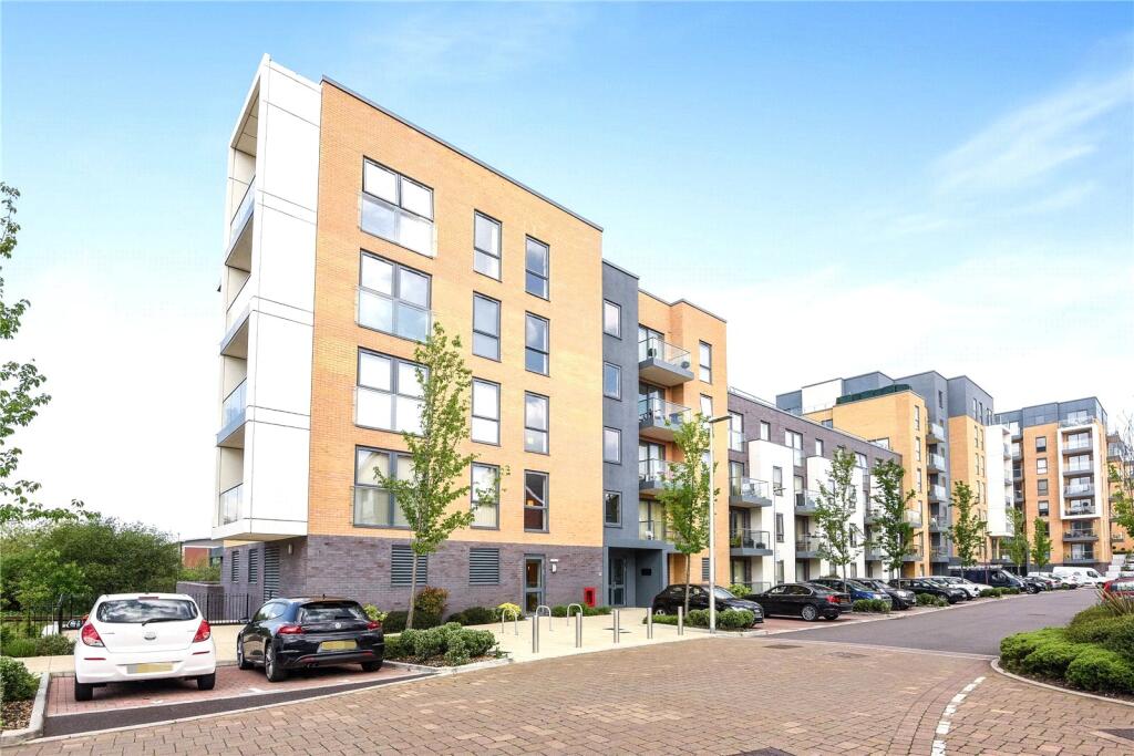 Main image of property: Drake Way, Reading, Berkshire, RG2