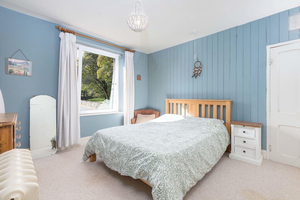 1 Villa Terrace, Krumlin, Barkisland HX4 0AU photo 3