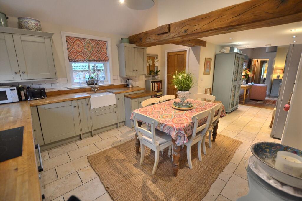 Corner Cottage, Loughborough Road, Mountsorrel, LE12 photo 2