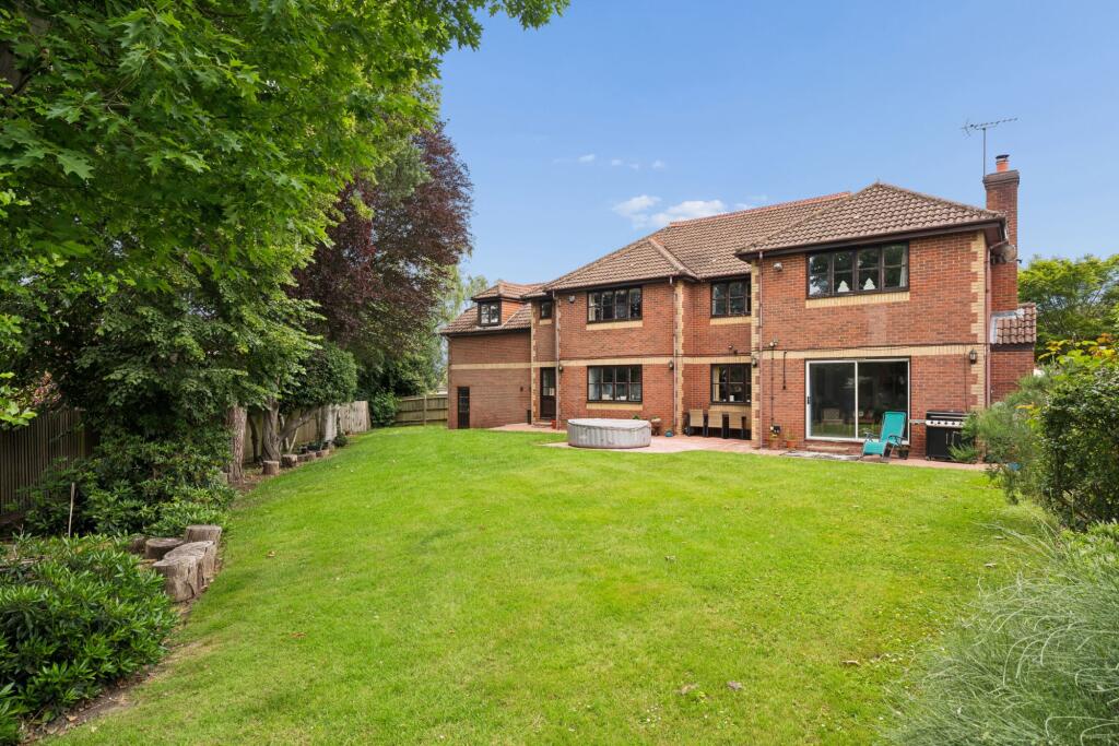 2, Kingshill Way, Berkhamsted, HP4 photo 4