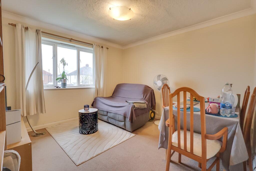 Obelisk Road, Woolston photo 3