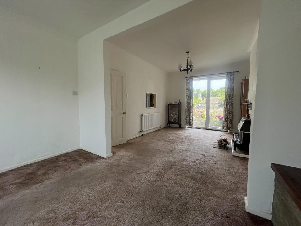 House in Gloucester - View 4
