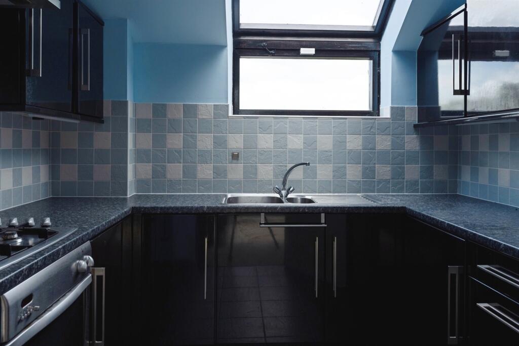 Additional image 11 of Kirklands Court, Ridgewood Close, Baildon, Shipley