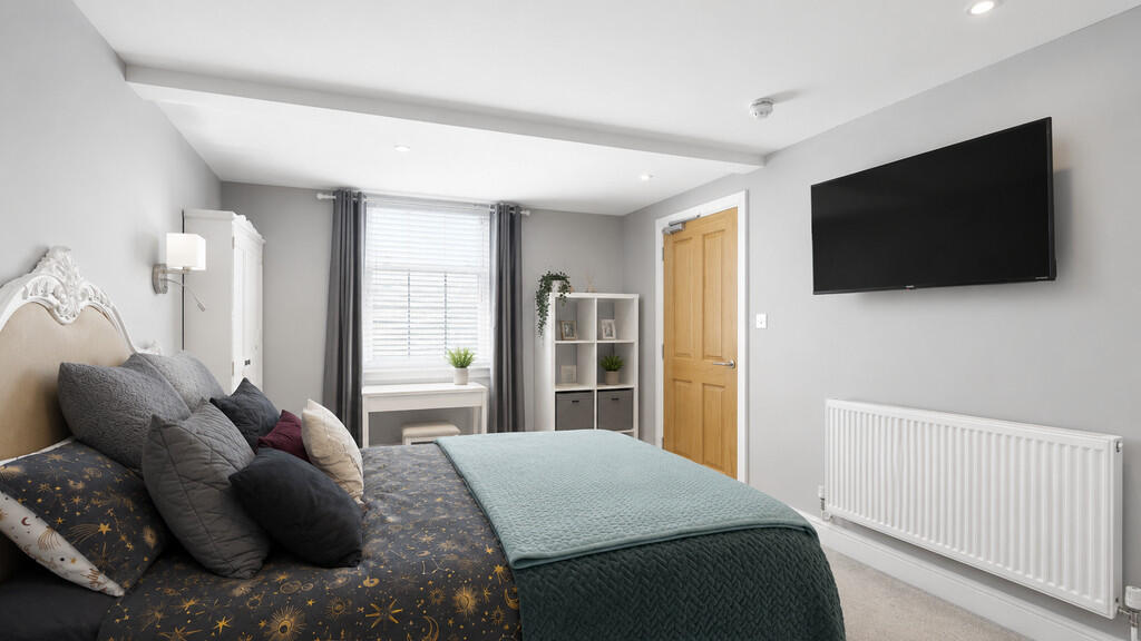 Main image of property: Kings End, Bicester