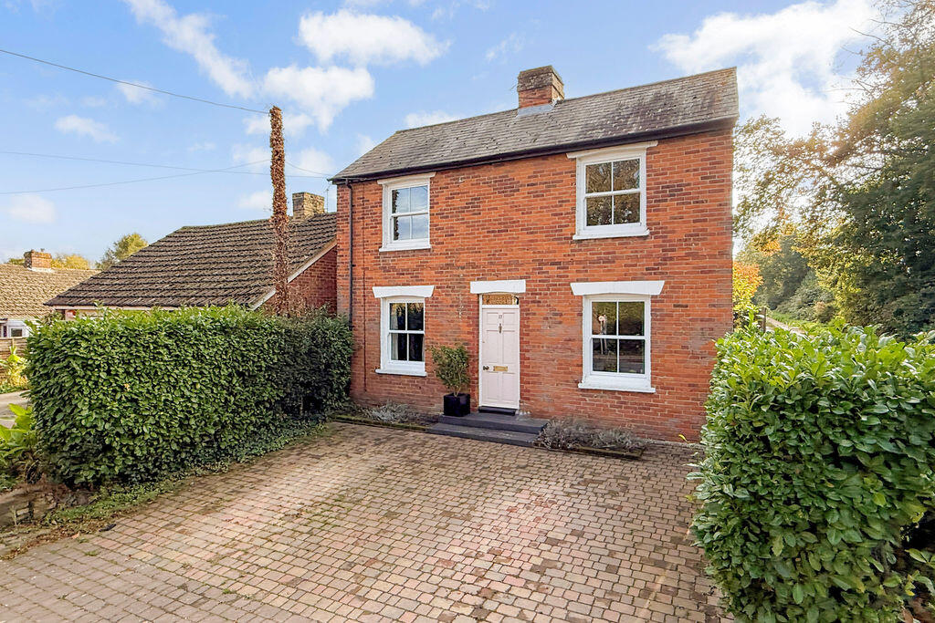 4-bed detached on The Hill, Littlebourne, £725,000