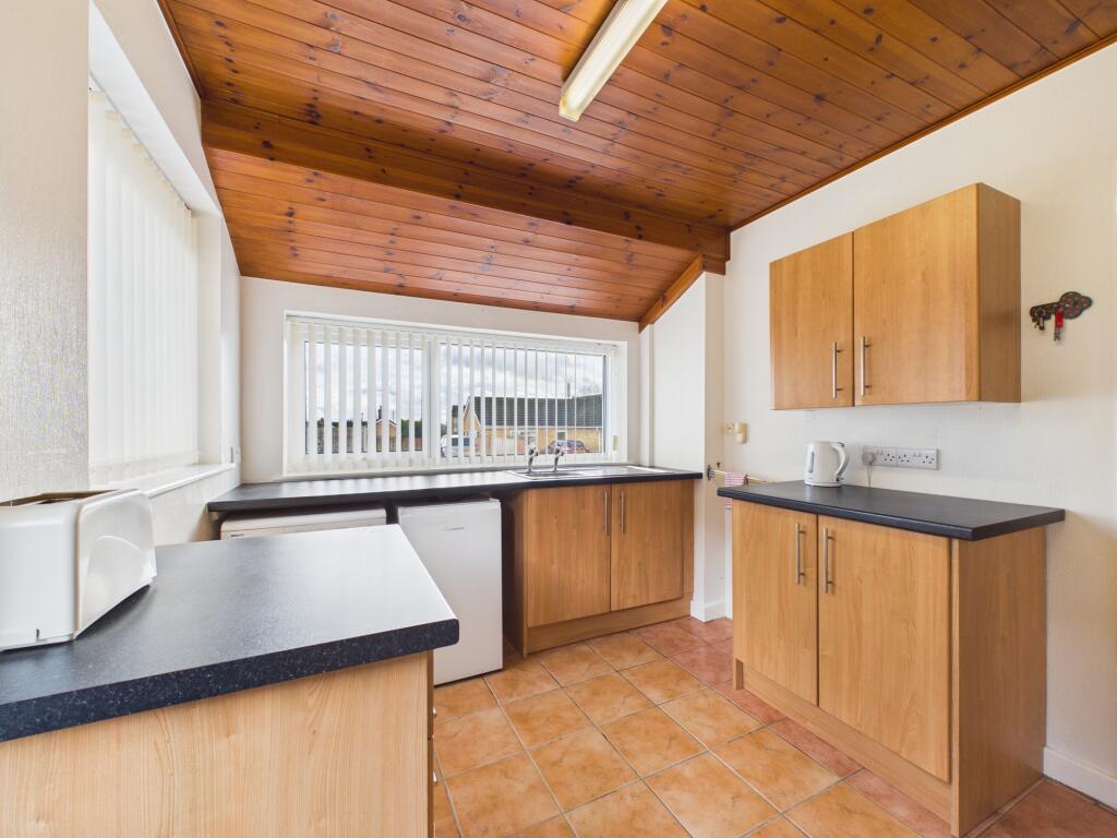 St. Agnes Avenue, Allestree photo 4