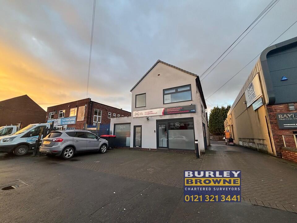 Main image of property: 21 Gate Lane, Sutton Coldfield, West Midlands, B73 5TR