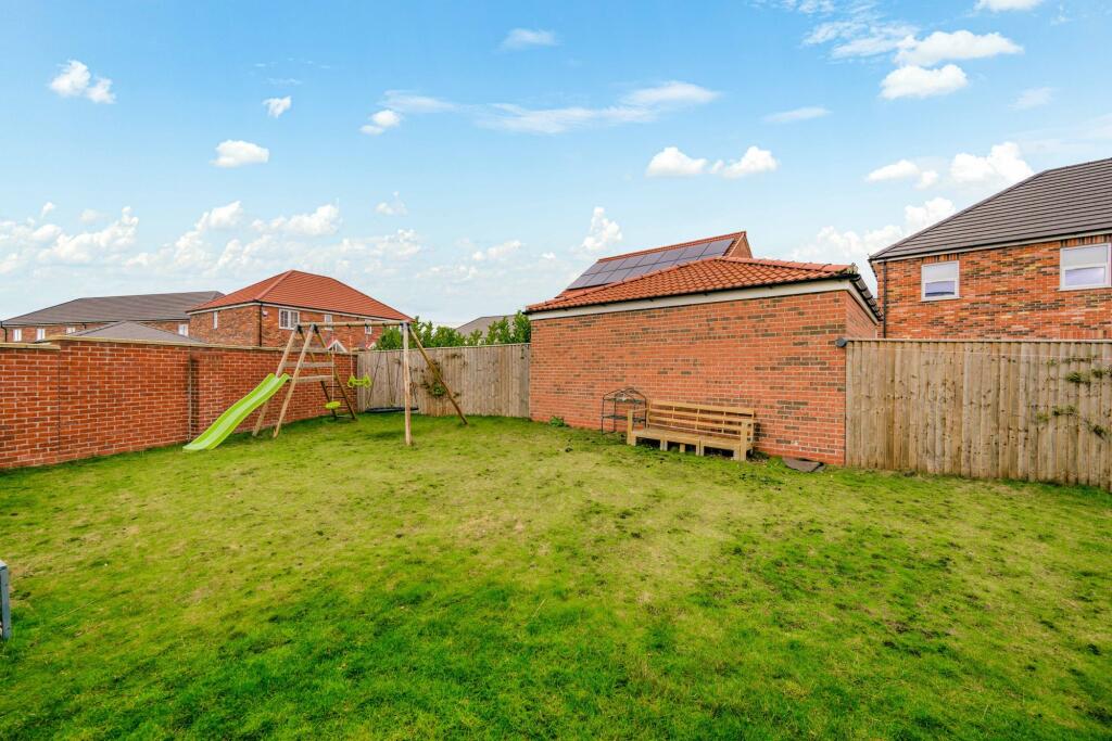 Malt Kiln Crescent, Horncastle, LN9 photo 4