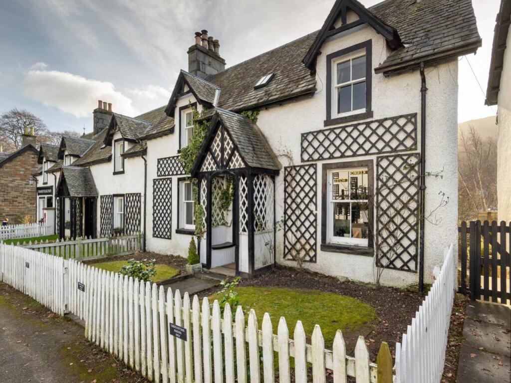 House in Kenmore, Perth and Kinross - View 2