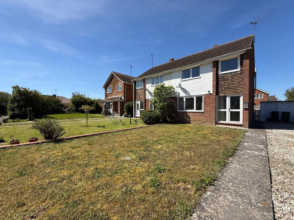 Main image of property: Maunsell Way, Wroughton, Swindon