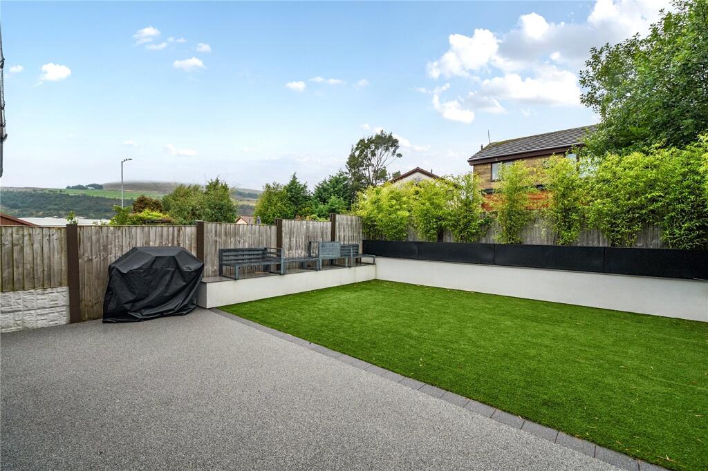 House in Blackburn - View 4