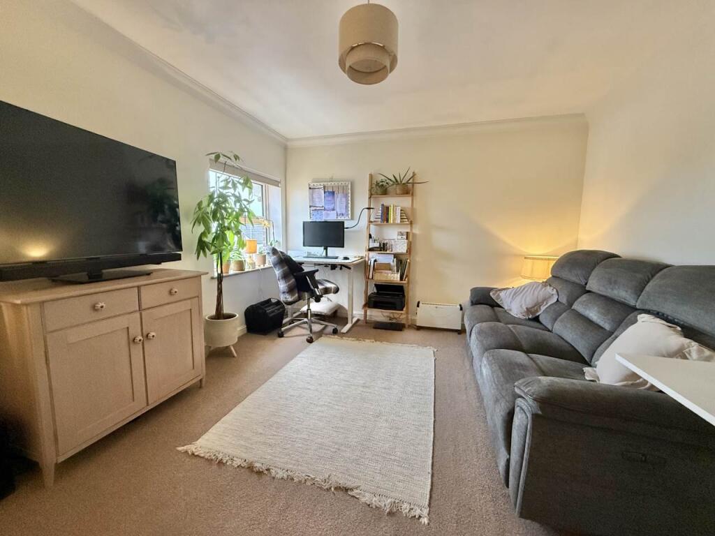 Main image of property: Amberley Court, Colebrook Road, Tunbridge Wells