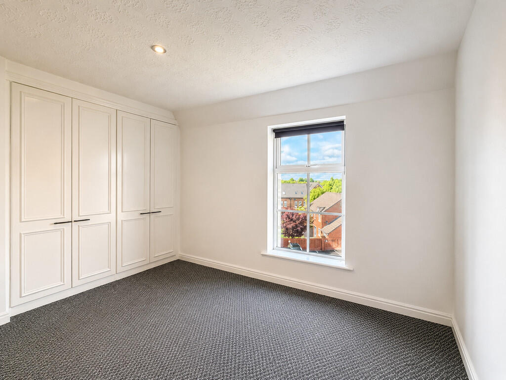Apartment in Kingsmead - View 5