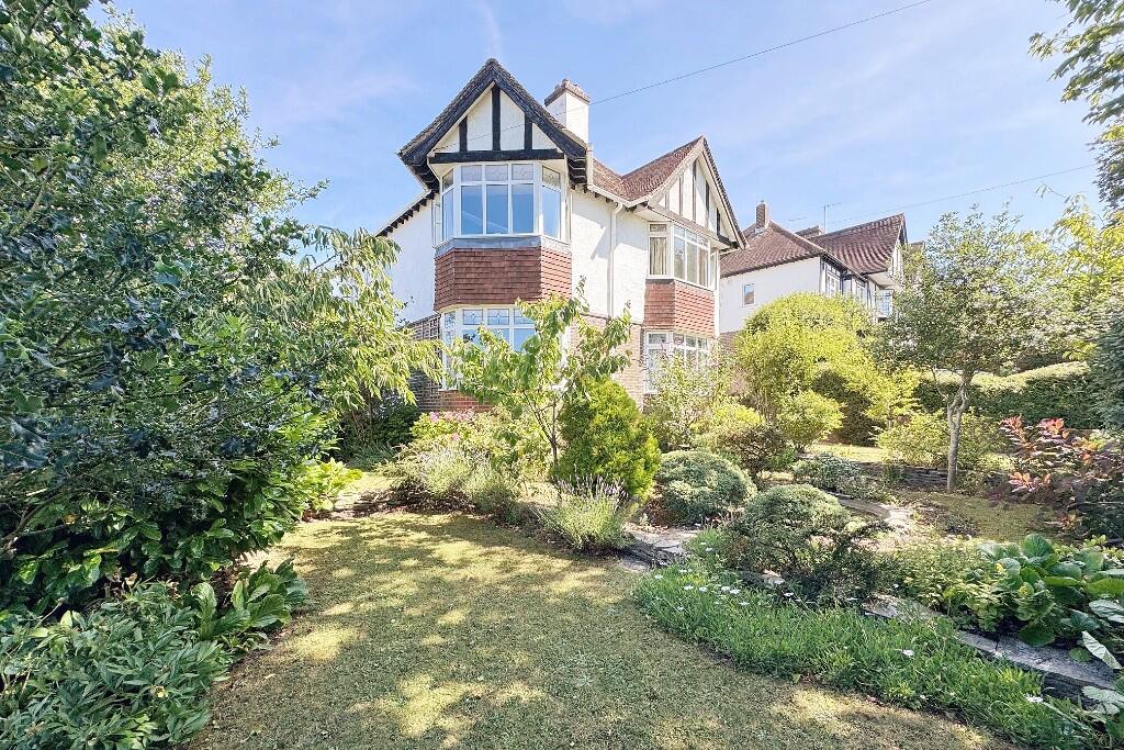 4-bed detached on Surrenden Road, BN1, £1,000,000