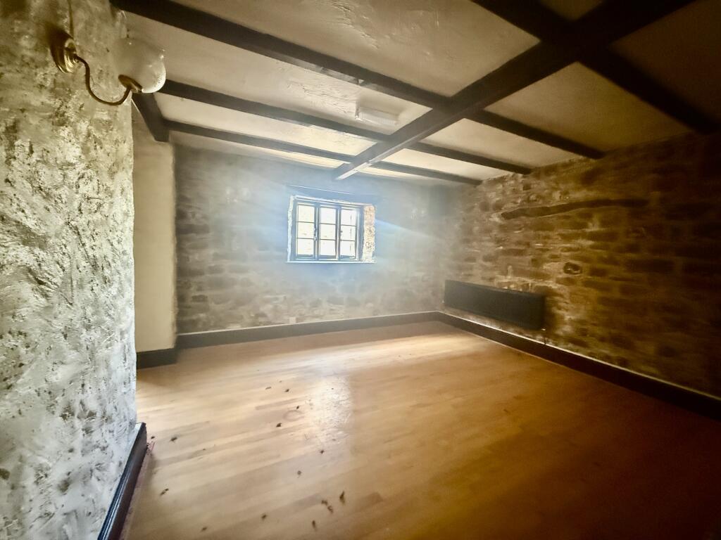 House in Taunton, Somerset - More