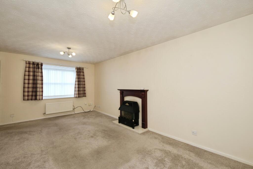 House in Nottingham - More