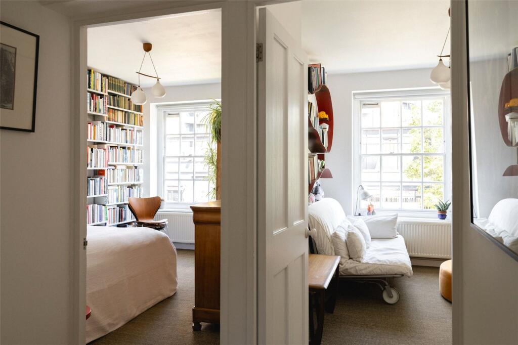 Apartment in London - View 4