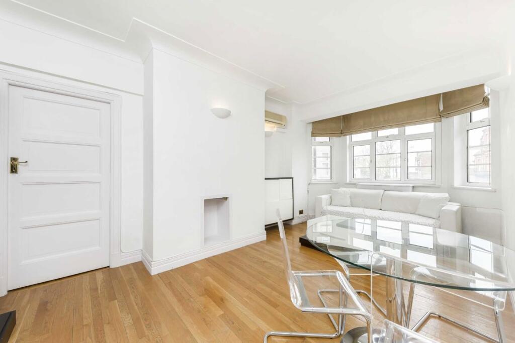Main image of property: College Crescent, London