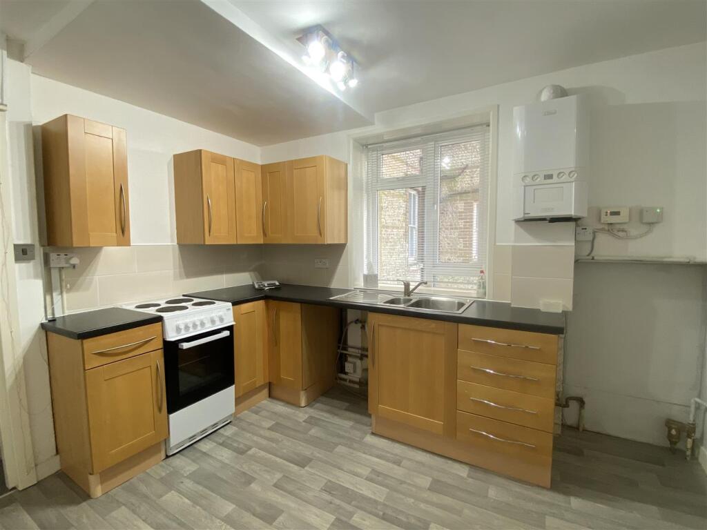 South Terrace, Littlehampton photo 4