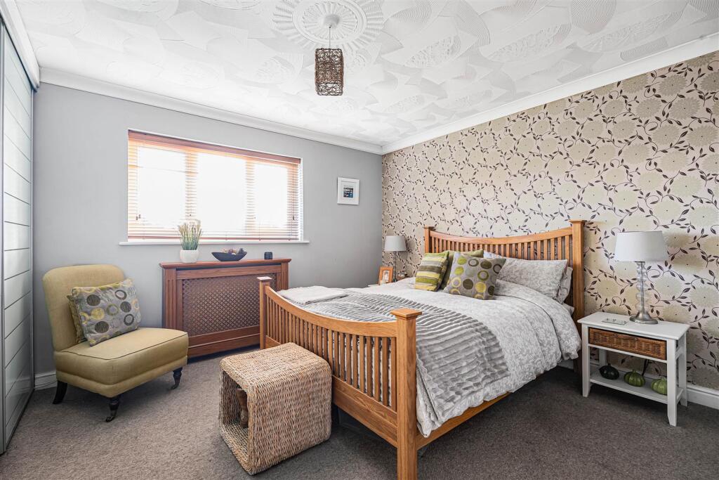 House in Newquay, Cornwall - More