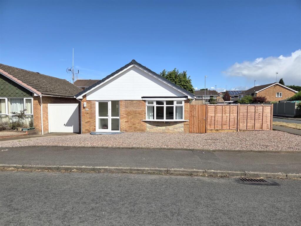 Main image of property: Oak Apple Close, Stourport-On-Severn