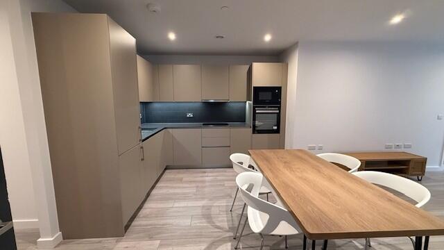 Main image of property: Park Central West