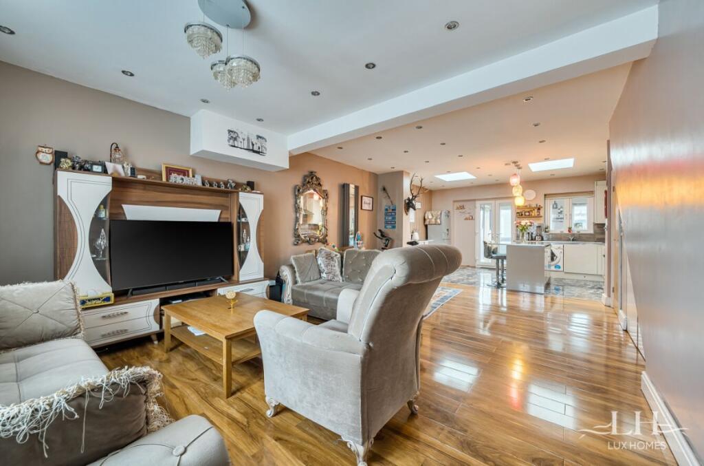 Baron Road, Dagenham photo 4
