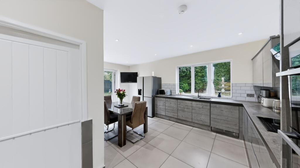House in Bolton, Westhoughton - More