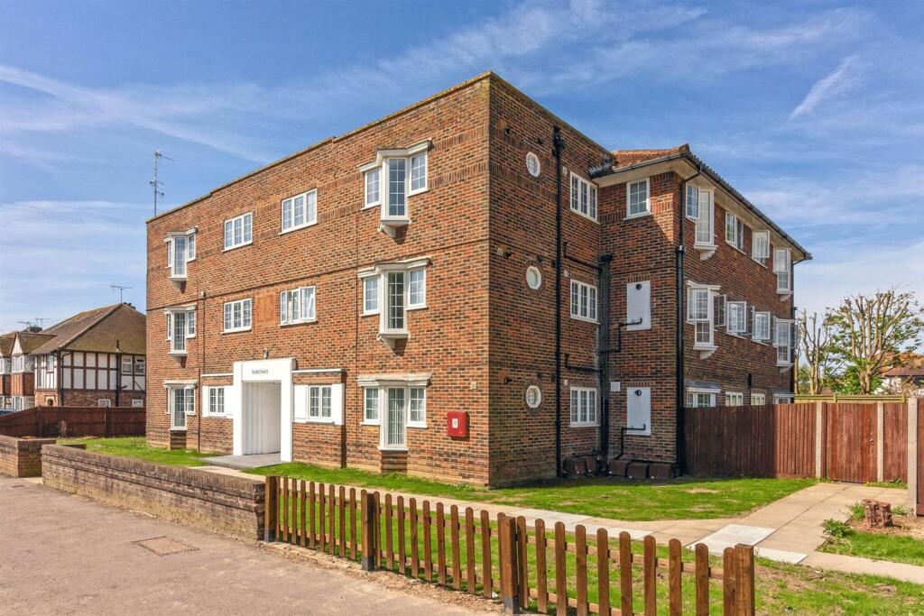 Kingsway, George V Avenue, Worthing
