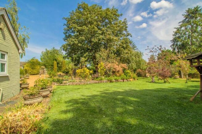 Laneside, Lackford [Garden] 03.jpg