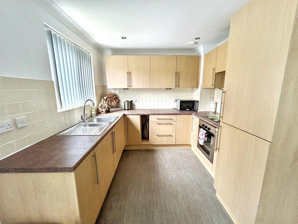 House in Great Yarmouth, Cobholm Island - View 5