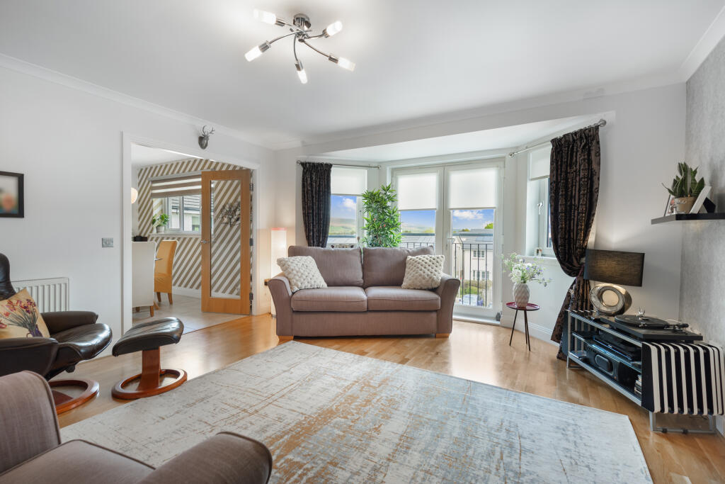 Apartment in Kirkintilloch, Westermains - View 4