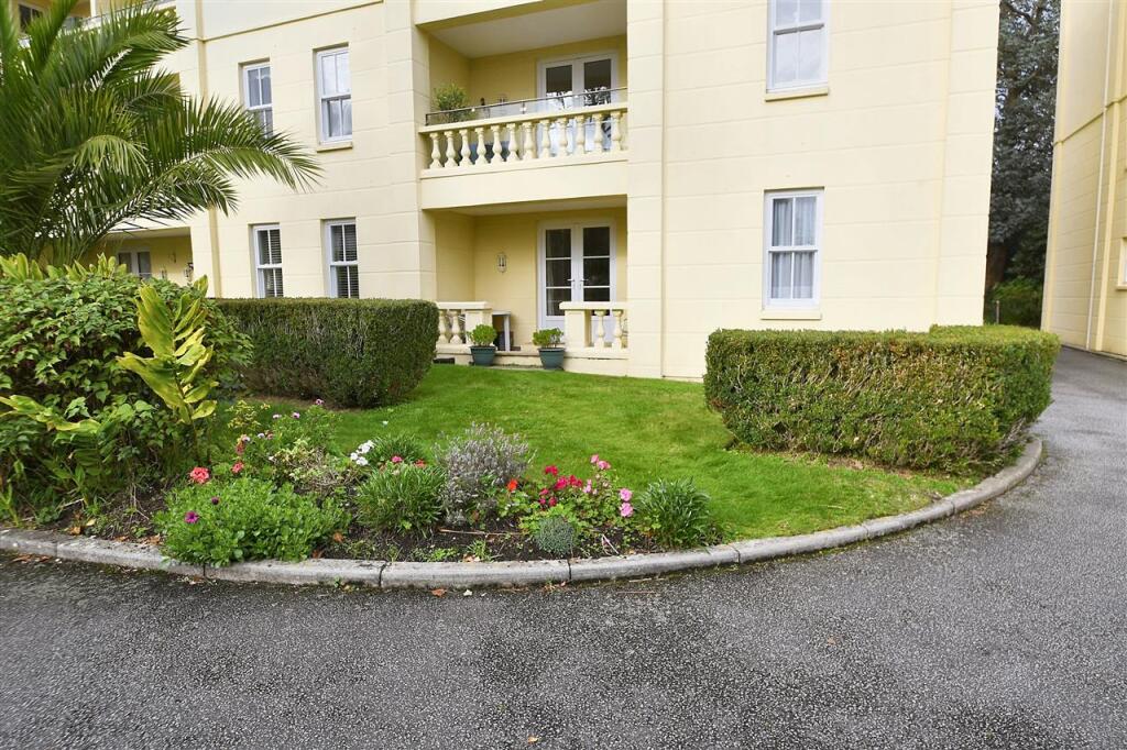 Main image of property: FALMOUTH