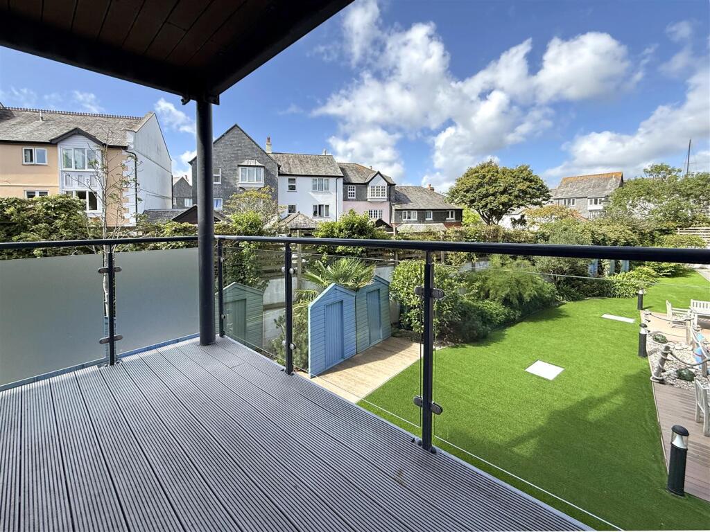Apartment in Falmouth, Cornwall - View 2
